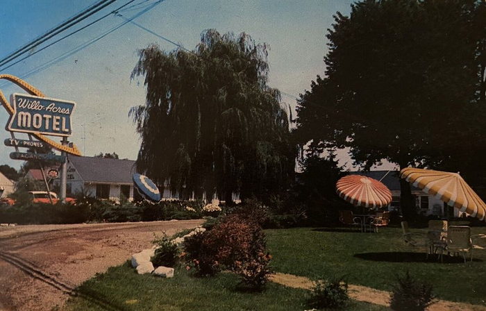 Willo-Acres Motel (Canton Inn and Suites) - Old Postcard (newer photo)